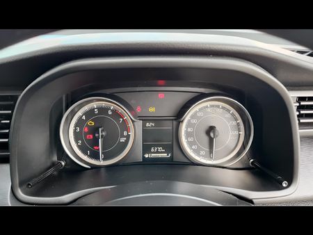 2025-Suzuki-Ertiga-15-GL_13