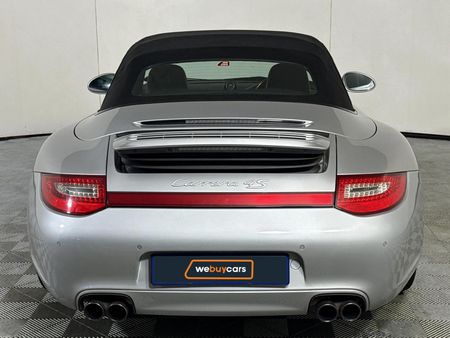 2010-Porsche-911-Carrera-4S-Cabriolet-Auto_12
