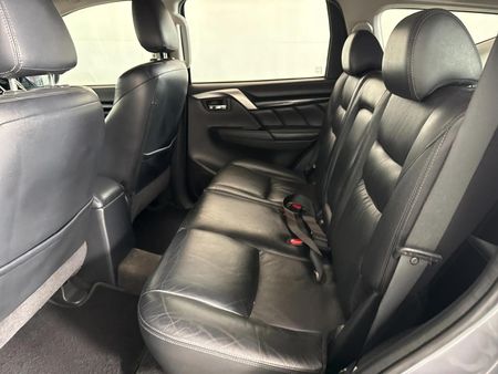2018-Mitsubishi-Pajero-Sport-24D-4x4-Auto_3