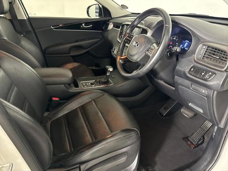 2021-Kia-Sorento-22D-LX-AWD-Auto_9