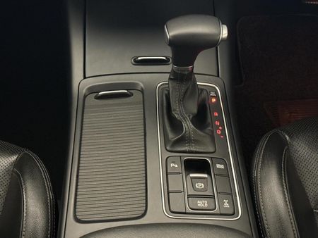 2021-Kia-Sorento-22D-LX-AWD-Auto_10