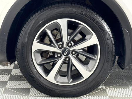 2021-Kia-Sorento-22D-LX-AWD-Auto_4