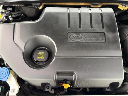 2019-Land-Rover-Range-Rover-Evoque-20-TD4-SE_12