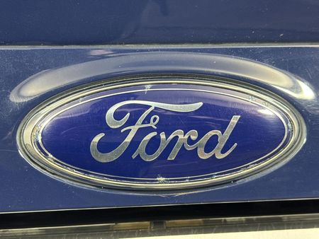 2013-Ford-Kuga-16-EcoBoost-Ambiente_11