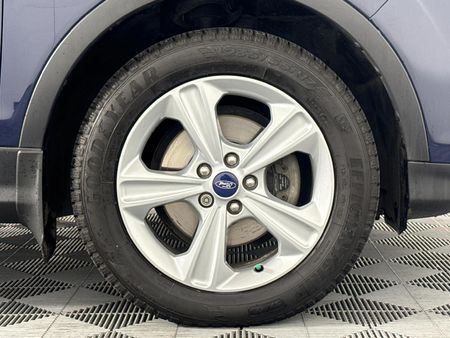 2013-Ford-Kuga-16-EcoBoost-Ambiente_5