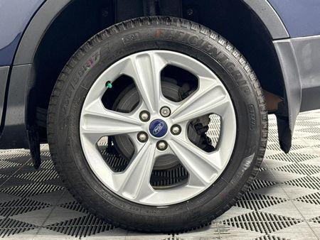 2013-Ford-Kuga-16-EcoBoost-Ambiente_6