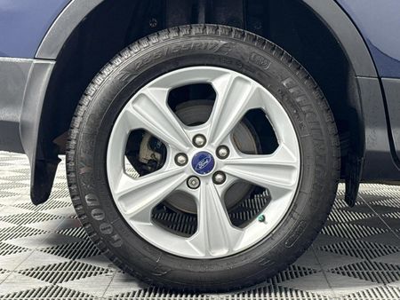 2013-Ford-Kuga-16-EcoBoost-Ambiente_7