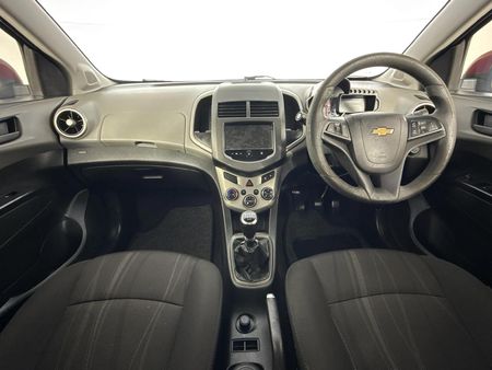 2013-Chevrolet-Sonic-14-LS_1
