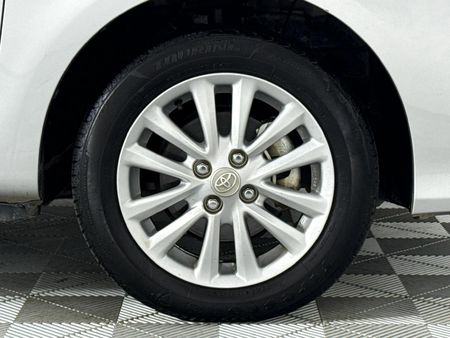 2018-Toyota-Etios-15-XS_5