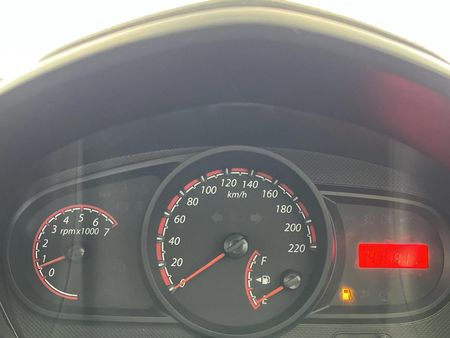 2015-Ford-Figo-14-TDCi-Ambiente_2