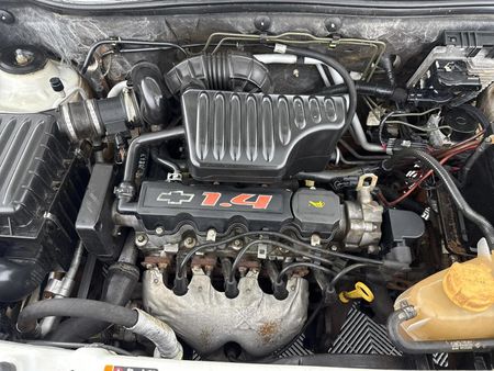 2013-Chevrolet-Utility-14_9