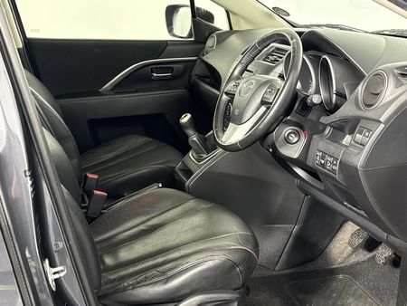 2014-Mazda-5-20-Individual-6-spd_9