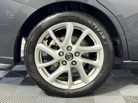 2014-Mazda-5-20-Individual-6-spd_7