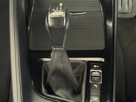 2016-BMW-X1-xDrive20d-M-Sport-Auto_10