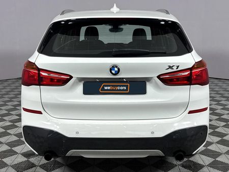2016-BMW-X1-xDrive20d-M-Sport-Auto_18