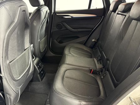 2016-BMW-X1-xDrive20d-M-Sport-Auto_3
