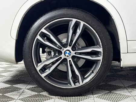 2016-BMW-X1-xDrive20d-M-Sport-Auto_7