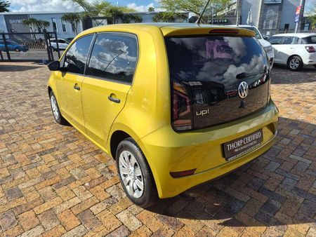2018-Volkswagen-Up-Take-Up-10-5-dr_3