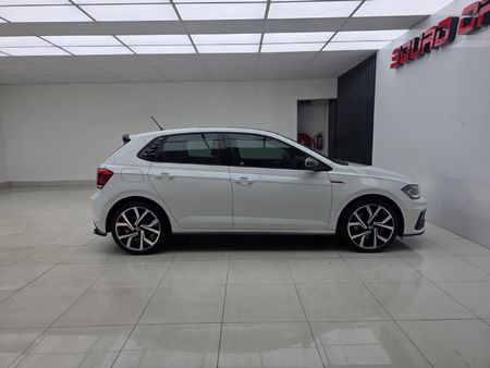 2021-Volkswagen-Polo-20-GTI-Auto-147kW_4