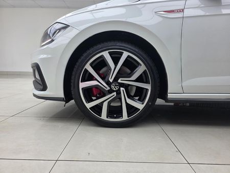 2021-Volkswagen-Polo-20-GTI-Auto-147kW_8