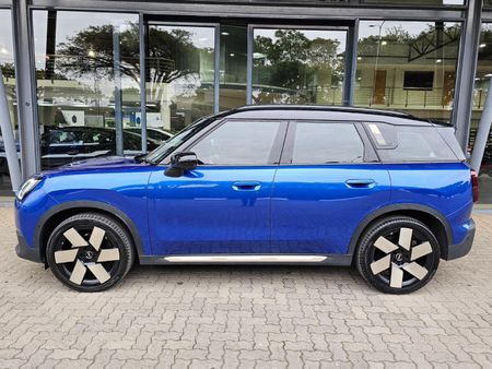 2025-MINI-Countryman-Cooper-S-All4-u25_2