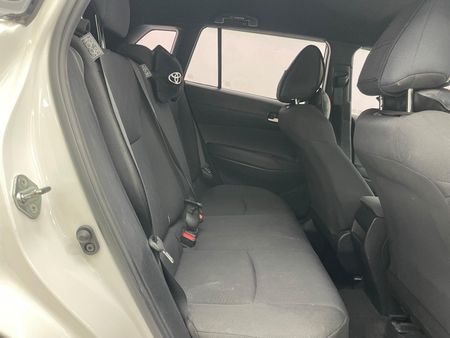2023-Toyota-Corolla-Cross-18-XI_9