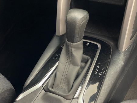 2023-Toyota-Corolla-Cross-18-XI_18