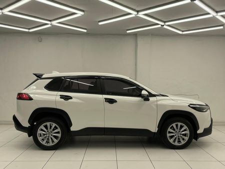 2023-Toyota-Corolla-Cross-18-XI_7