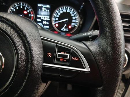 2025-Toyota-Urban-Cruiser-15-XR-Auto_16