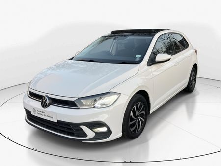 2022-Volkswagen-Polo-10-TSI-Life-Auto-DSG_21