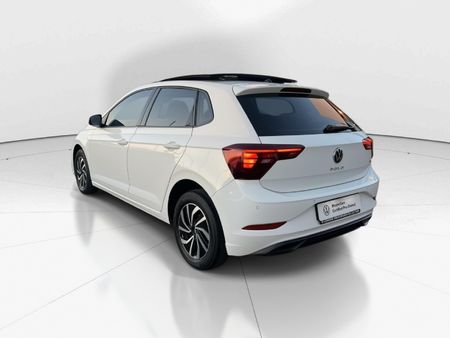 2022-Volkswagen-Polo-10-TSI-Life-Auto-DSG_4