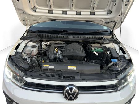 2022-Volkswagen-Polo-10-TSI-Life-Auto-DSG_8