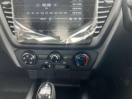 2026-Isuzu-D-Max-19-DDI-HR-L-Auto-Double-Cab_11