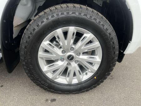 2026-Isuzu-D-Max-19-DDI-HR-L-Auto-Double-Cab_17