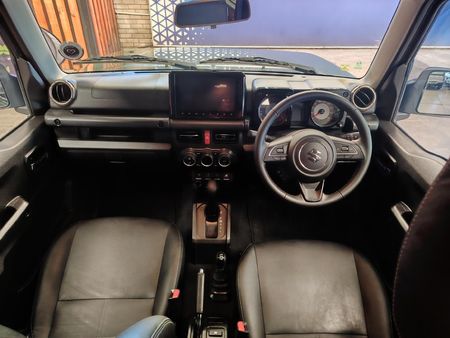 2025-Suzuki-Jimny-15-GLX-AllGrip-5-Door-Auto_13