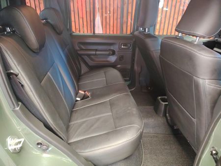 2025-Suzuki-Jimny-15-GLX-AllGrip-5-Door-Auto_17