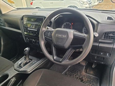 2026-Isuzu-D-Max-19-DDI-HR-L-Auto-Double-Cab_4