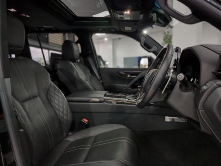 2025-Lexus-LX-600-VIP_5