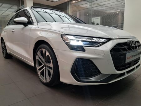 2025-Audi-A3-Sportback-35-TFSI-Auto_3