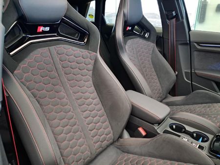 2025-Audi-RS3-Sportback-Quattro-Stronic-Carbon-Edition_25