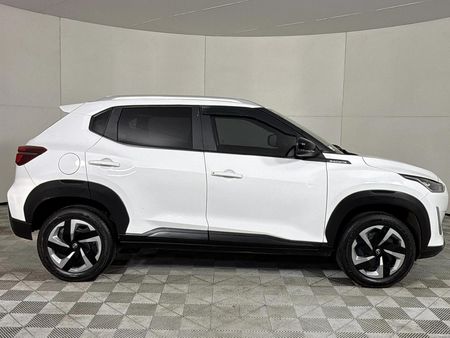 2023-Nissan-Magnite-10-Visia_15