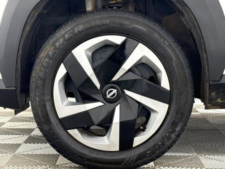 2023-Nissan-Magnite-10-Visia_4