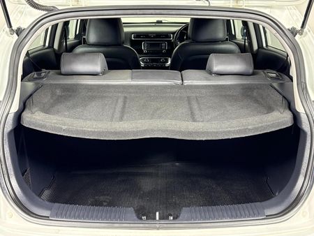 2017-Kia-Rio-14-Tec-5-dr_14