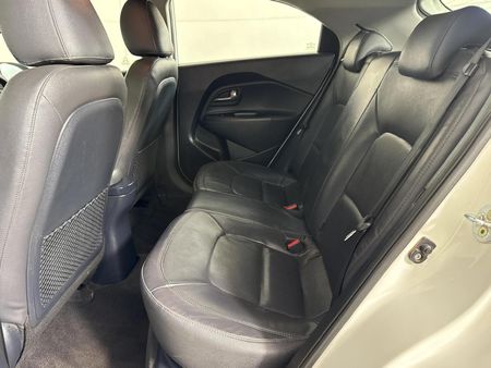2017-Kia-Rio-14-Tec-5-dr_3