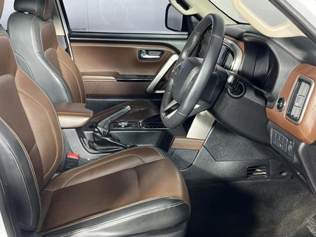 2023-Mahindra-Scorpio-N-22D-Auto-Z8_9