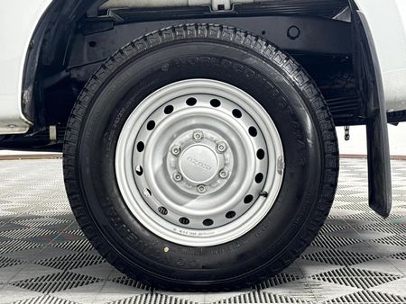 2026-Isuzu-D-Max-250C-Fleetside-Single-Cab_4