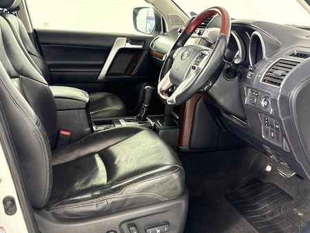 2014-Toyota-Land-Cruiser-Prado-30-TDI-VX-Auto_9