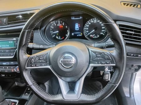 2018-Nissan-X-Trail-25-Acenta-Plus-4x4-Auto-7-seat_8