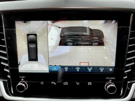 2026-Isuzu-Mu-x-30D-Onyx-XT-4x4-Auto_14