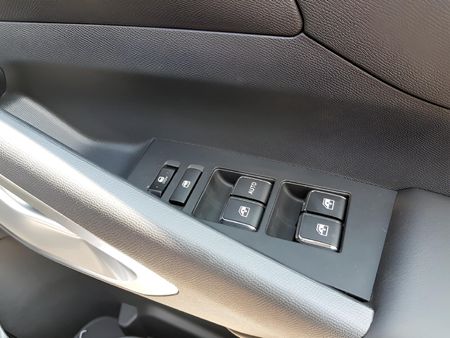 2026-Peugeot-Landtrek-19D-Allure-Double-Cab-Auto_12